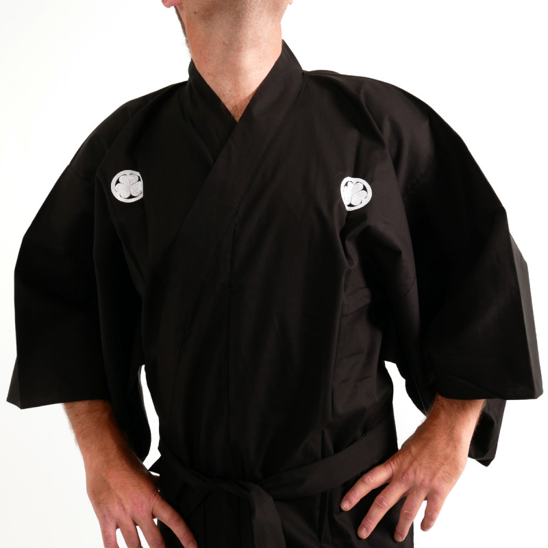 Kimono negro japonés para hombre., AOI, Escudo de armas japonés
