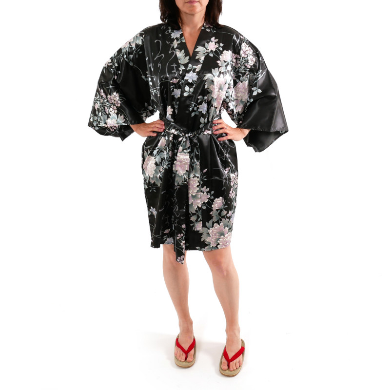 hanten kimono traditionnel japonais noir en satin poésies et fleurs pour femme