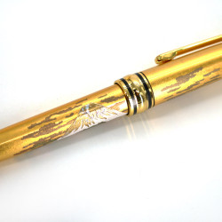 Golden ballpoint pen in a box, SHIROFUJI, mont fuji