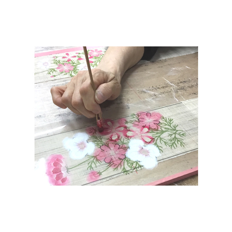 Fino tapiz japonés de cáñamo beige pintado a mano con estampado de flores cosmos, KOSUMOSU, 10x60cm