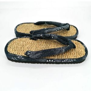 Pair of Japanese zori sandals in seagrass, MANDARA, blue