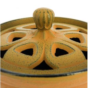 Japanese cast-iron incense burner, IWACHU KOHANA, small brown flower