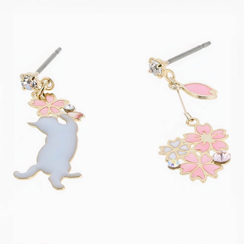 Japanese earrings - Cat pattern playing with cherry blossoms